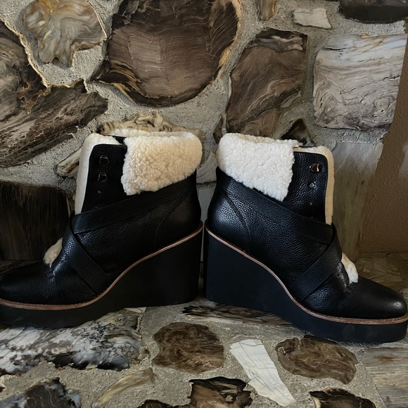 Like new COACH KENNA size 9 - Picture 5 of 9